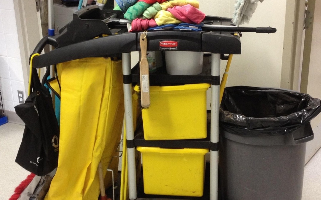 Offre d’emploi – Préposé.e à l&rsquo;entretien – Poste syndiqué à temps plein, temporaire, à durée indéterminée